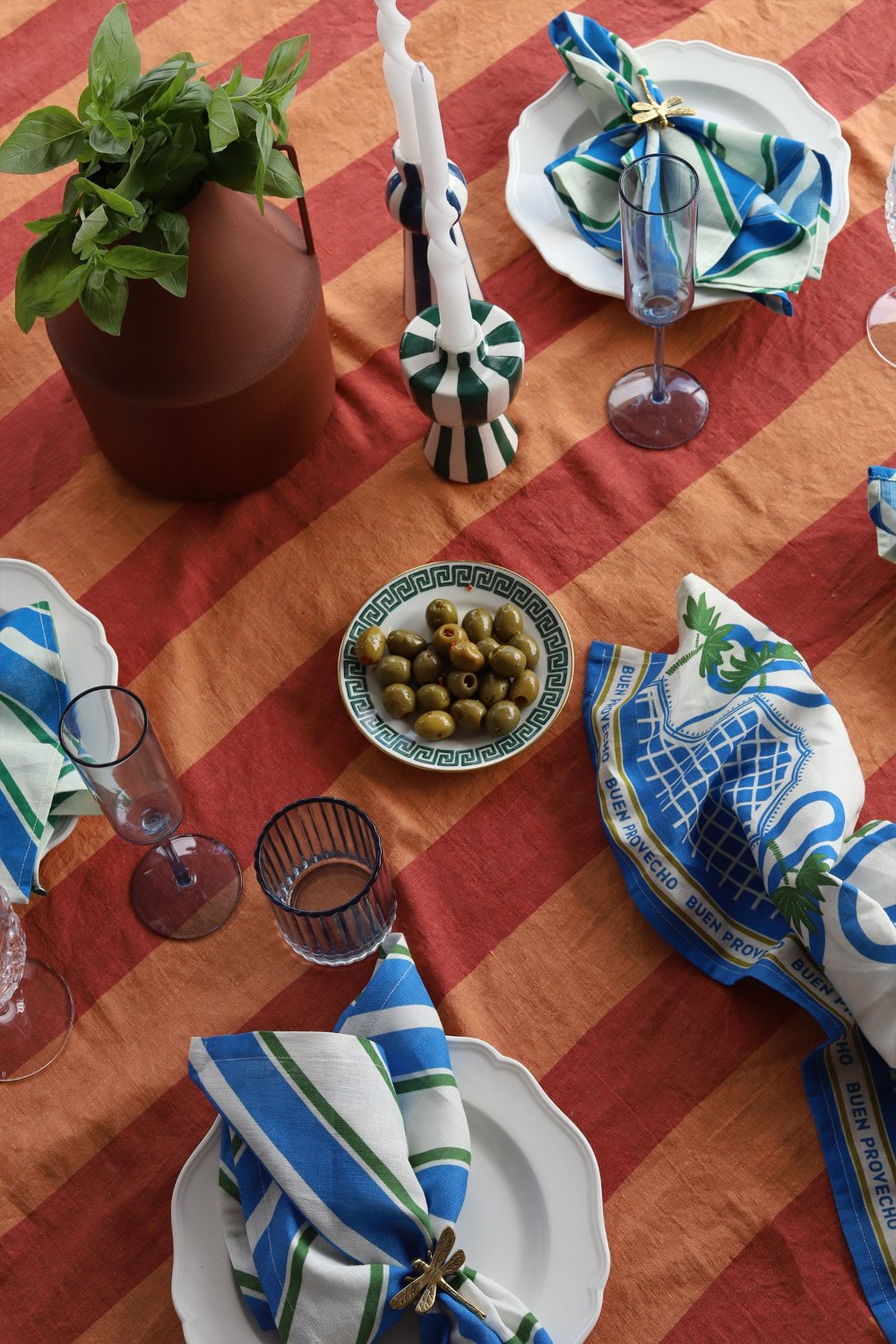 Loco Living Dusk Tablecloth