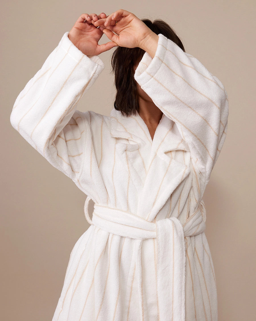 ROBE_HUNTER_0534.jpg